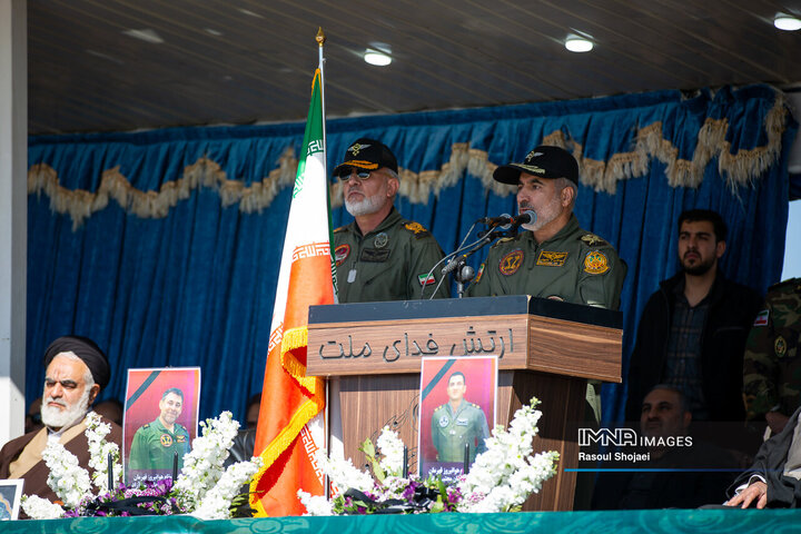 مراسم تشییع شهدای سقوط بالگرد هوانیروز