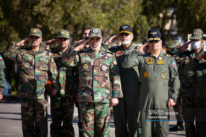 مراسم تشییع شهدای سقوط بالگرد هوانیروز