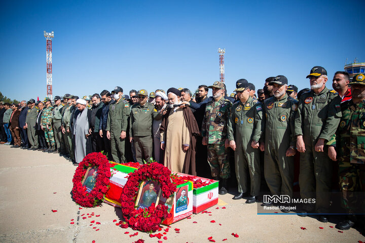 مراسم تشییع شهدای سقوط بالگرد هوانیروز