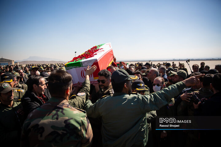 مراسم تشییع شهدای سقوط بالگرد هوانیروز