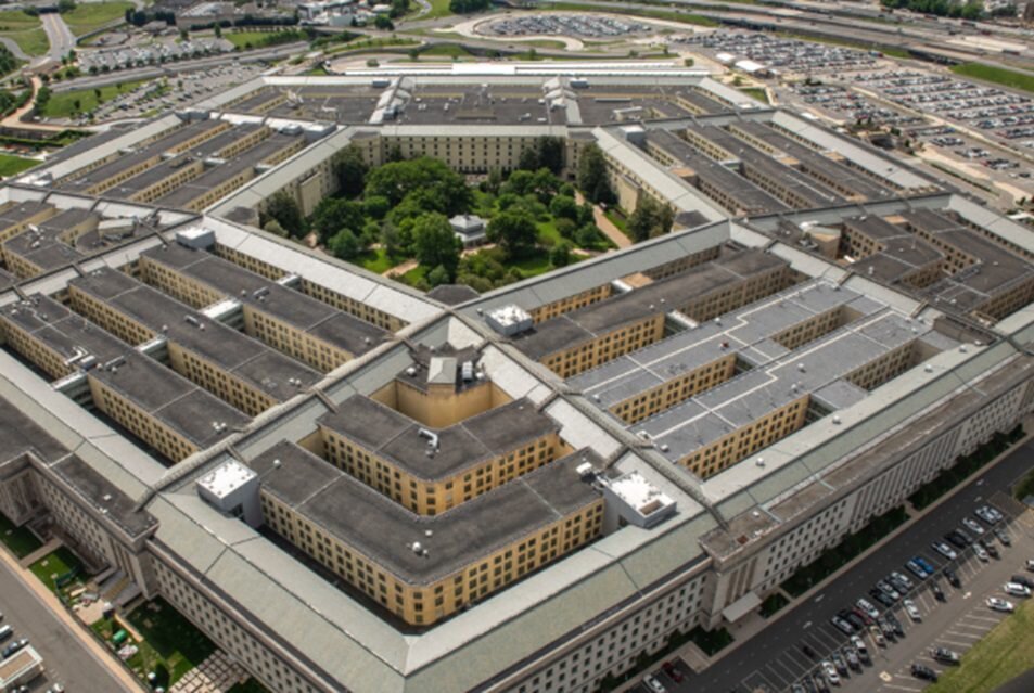 پنتاگون چیست و چگونه تصمیمهای نظامی آمریکا را هدایت میکند؟