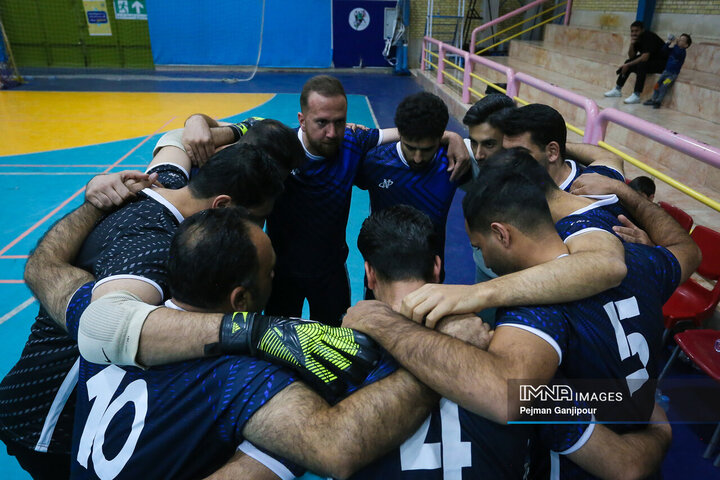 مسابقات فوتسال کارکنان شهرداری اصفهان «جام رمضان»