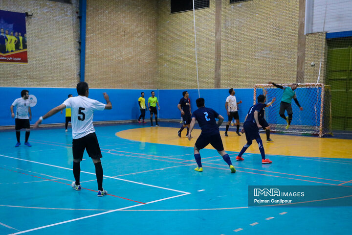 مسابقات فوتسال کارکنان شهرداری اصفهان «جام رمضان»