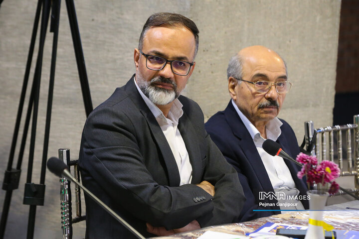 مجمع مدیران ارشد استان و منخبان مردم در مجلس و شورای اسلامی شهر اصفهان