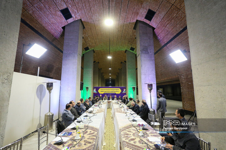 مجمع مدیران ارشد استان و منخبان مردم در مجلس و شورای اسلامی شهر اصفهان