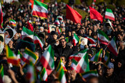 فیلم| تجمع حماسی مردم شهرستان مبارکه در پی شهادت رهبر معظم انقلاب