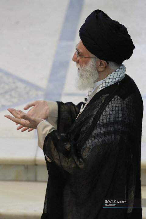 رهبر شهید انقلاب اسلامی حضرت آیت‌الله العظمی امام خامنه‌ای (قدس سره)
