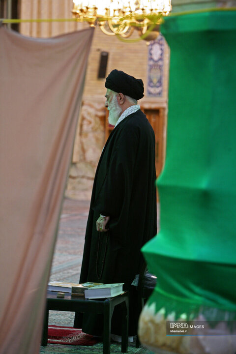 رهبر شهید انقلاب اسلامی حضرت آیت‌الله العظمی امام خامنه‌ای (قدس سره)