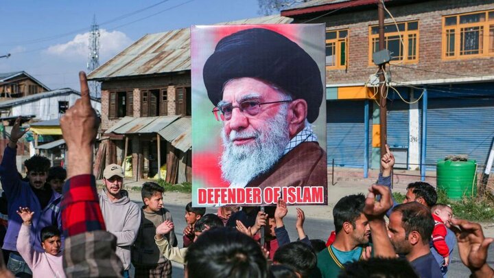 کشمیر و جانبو در پی شهادت رهبر انقلاب اسلامی ۴۰ روز عزای عمومی اعلام کرد
