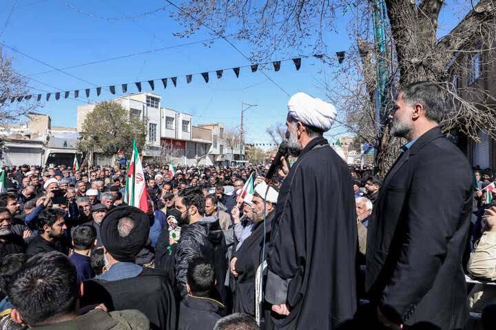 موشک‌باران اسرائیل و پایگاه‌های آمریکا همچنان کوبنده ادامه دارد