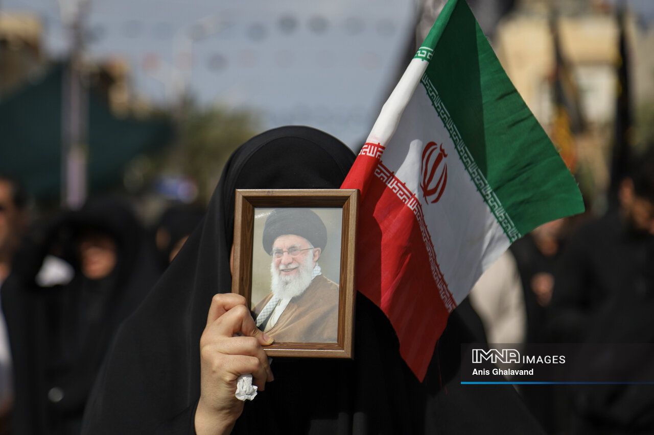 روایت عبورِ حماسیِ کشتی انقلاب از طوفانِ غم در خرداد ۱۳۶۸