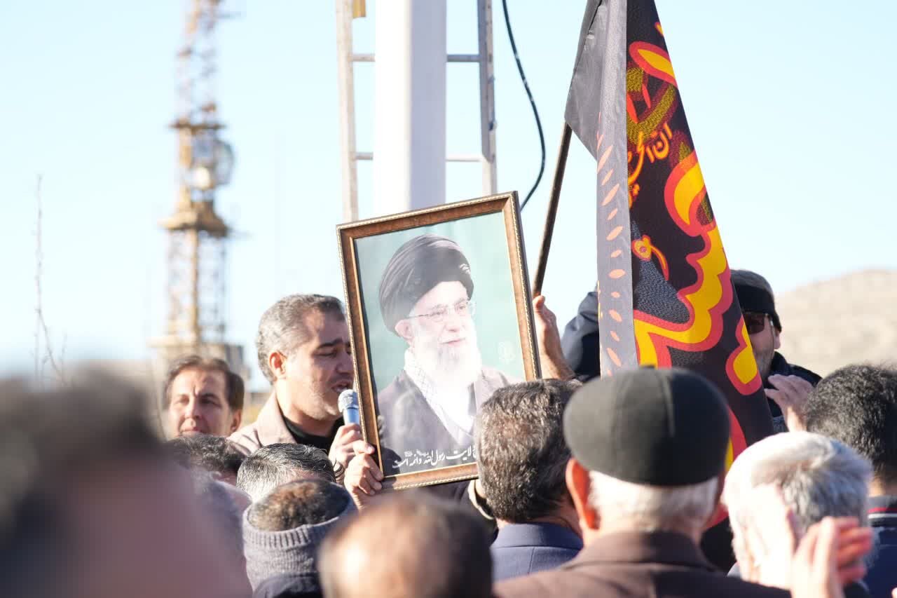 لرستان در سوگ رهبر انقلاب؛ «ههرو ههرو» در زاگرس طنینانداز شد