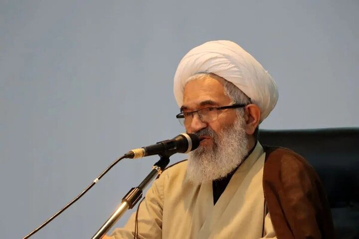 شخصیتی همچون رهبر شهید انقلاب انتخاب مجلس خبرگان خواهد بود
