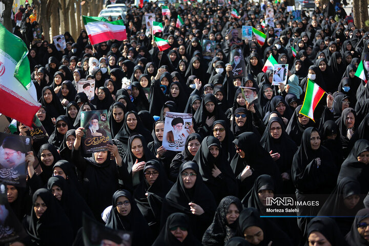 تشییع شهدای تجاوز امریکایی صهیونی در شهرضا