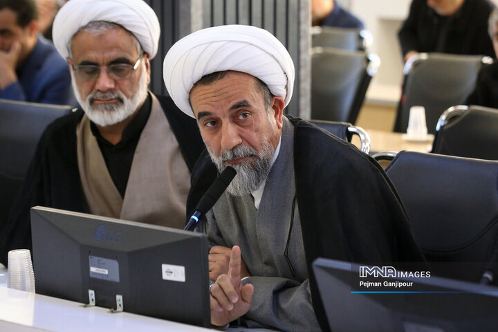 جلسه هماهنگی تشییع شهدای تجاوز امریکایی صهیونی در اصفهان