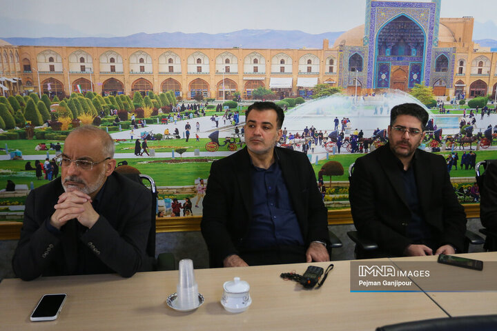 جلسه هماهنگی تشییع شهدای تجاوز امریکایی صهیونی در اصفهان