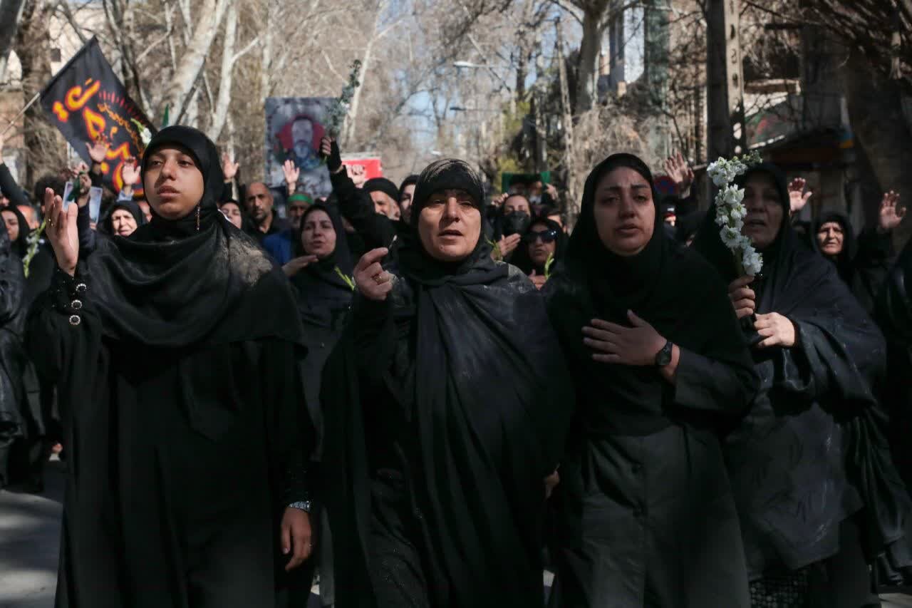 خرمآباد در موج غیرت؛ وداع باشکوه با مدافعان وطن