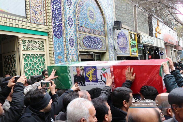 تشييع پیکر هشت شهید اقتدار ایران در مشهد