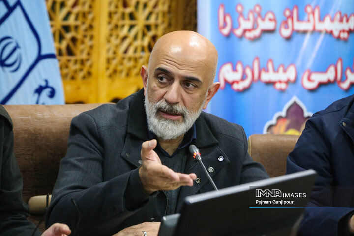 جلسه ستاد عالی مدیریت محله محوری استان اصفهان