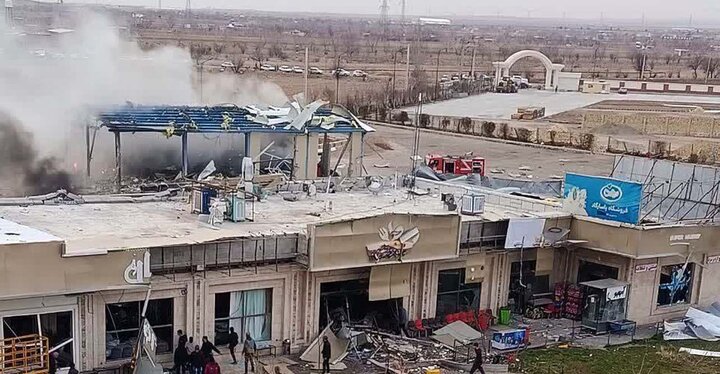 شهادت ۳۰ نفر در حمله آمریکایی-صهیونی به آزادراه قزوین-زنجان