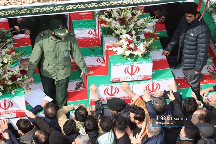 تشییع 11شهید اقتدار جنگ در تبریز