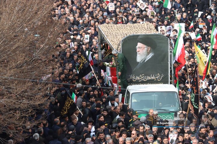 تشییع 11شهید اقتدار جنگ در تبریز