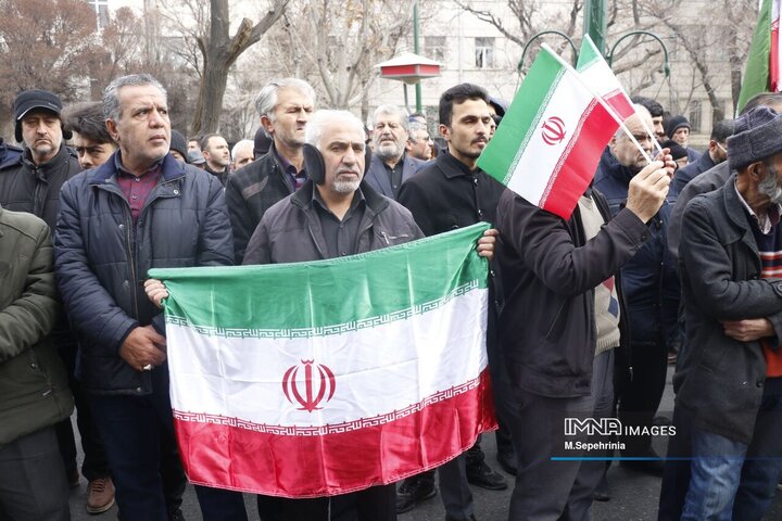 تشییع 11شهید اقتدار جنگ در تبریز