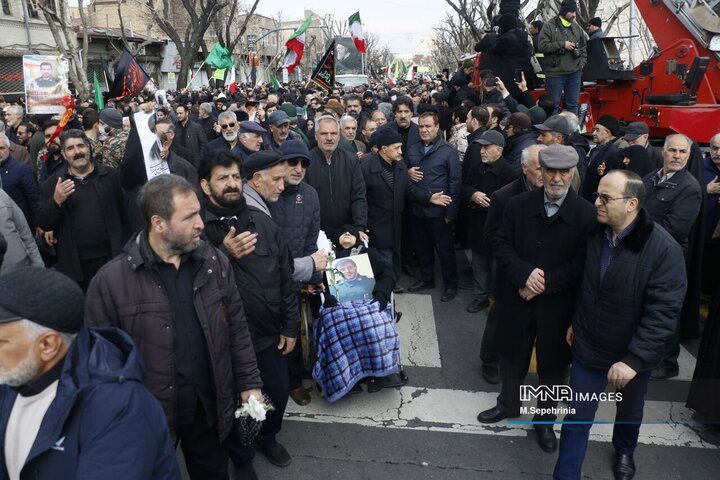 تشییع 11شهید اقتدار جنگ در تبریز