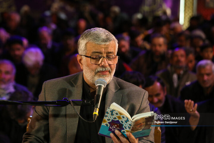 دعای پرفیض ابوحمزه در مسجد جامع اصفهان
