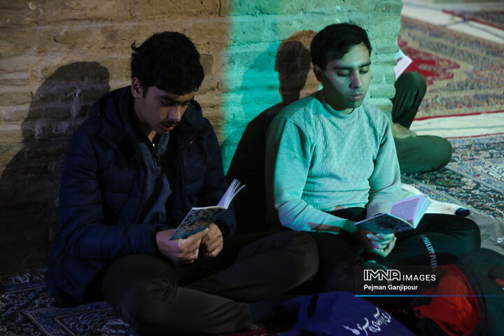 دعای پرفیض ابوحمزه در مسجد جامع اصفهان