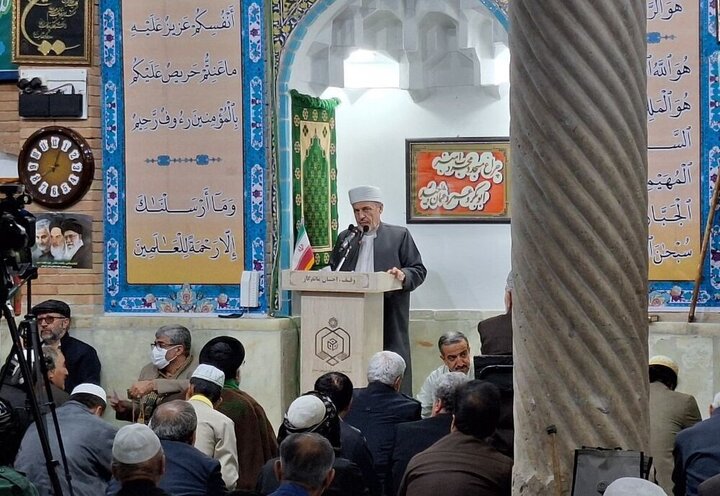 آمریکا و صهیونیست‌های جنایتکار به هیچ‌گونه اصول انسانی پایبند نیستند