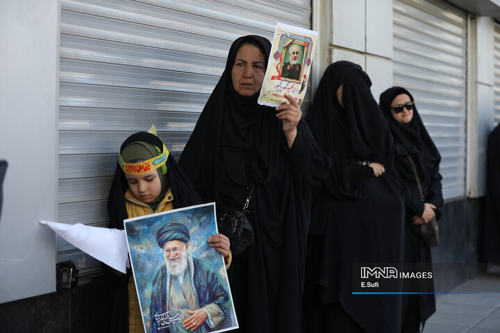مراسم تشییع پیکر مطهر شهدای مدافع وطن در اراک