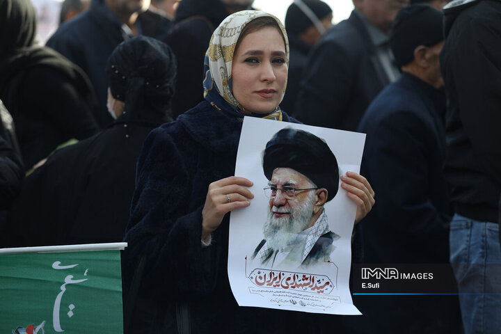 مراسم تشییع پیکر مطهر شهدای مدافع وطن در اراک