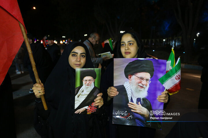 شب‌های سوگ و حماسه اصفهان؛ موکب «راویان میدان، اهالی رسانه»