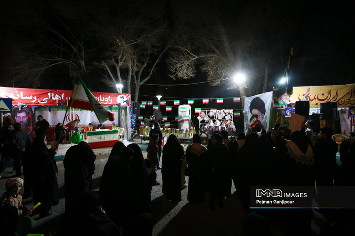 شب‌های سوگ و حماسه اصفهان؛ موکب «راویان میدان، اهالی رسانه»