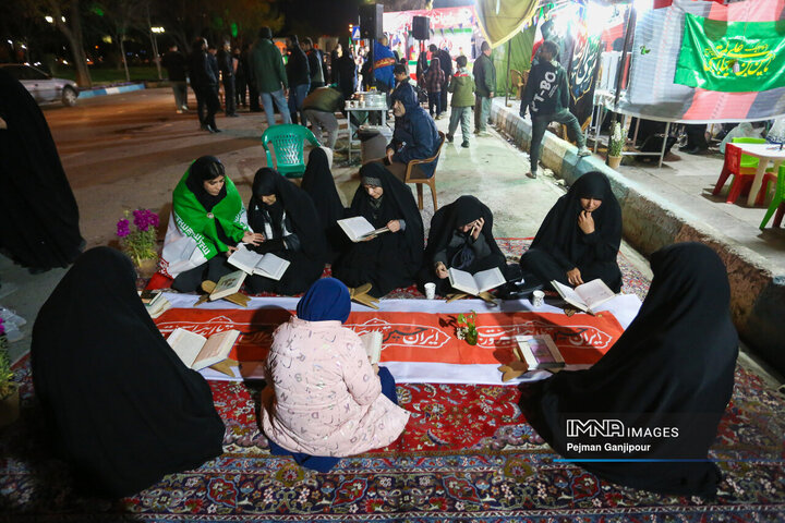 شب‌های سوگ و حماسه اصفهان؛ موکب «راویان میدان، اهالی رسانه»