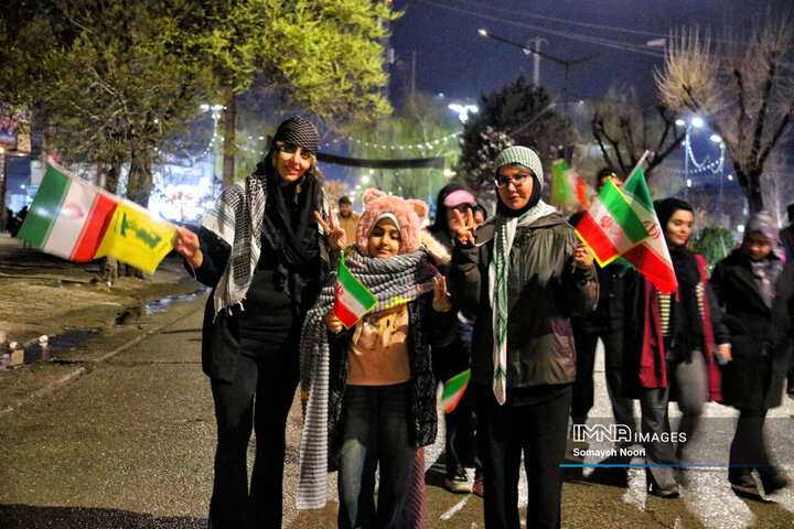 قیام شبانه کردهای کرمانشاه در خونخواهی از رهبر شهید