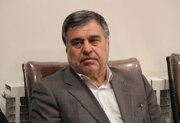 گران‌فروشی و احتکار در شرایط کنونی همراهی با دشمن است