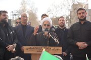 استقامت ملت ایران، مانع به نتیجه رسیدن نقشه‌های دشمن شد