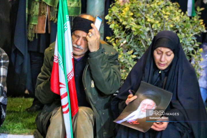 مراسم  احیای شب نوزدهم وعزای رهبر شهید در خیابان‌های کرمانشاه
