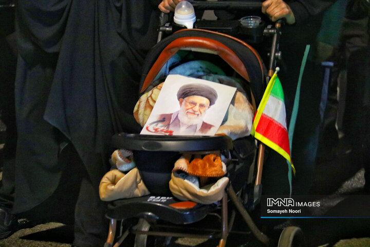 مراسم  احیای شب نوزدهم وعزای رهبر شهید در خیابان‌های کرمانشاه