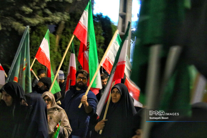 مراسم  احیای شب نوزدهم وعزای رهبر شهید در خیابان‌های کرمانشاه