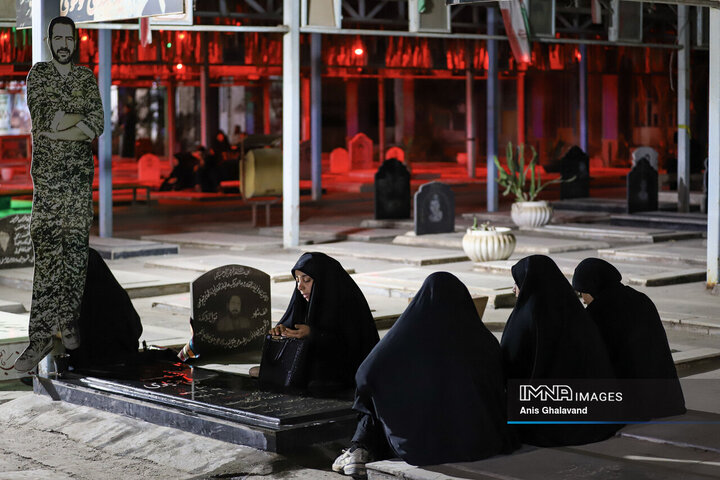 مراسم احیا شب نوزدهم گلزار شهدای اهواز