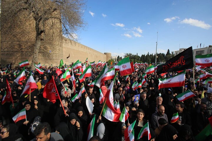 بیعت با رهبر شیراز