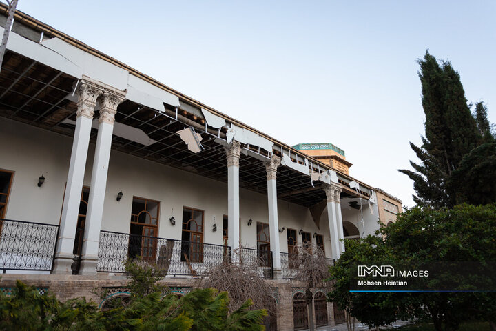 آسیب به باغ‌موزه چهلستون در اثر تجاوز آمریکایی صهیونی به اصفهان
