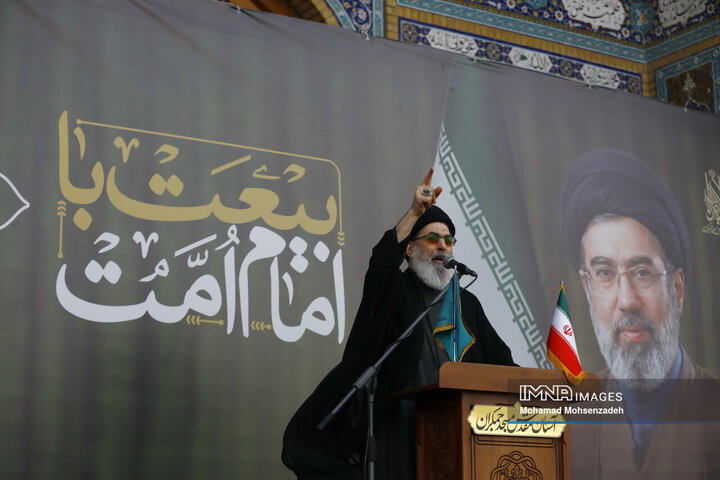 اجتماع سراسری میثاق با امام شهید امت و بیعت با رهبر سوم انقلاب در مسجد مقدس جمکران