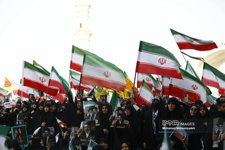 اجتماع سراسری میثاق با امام شهید امت و بیعت با رهبر سوم انقلاب در مسجد مقدس جمکران