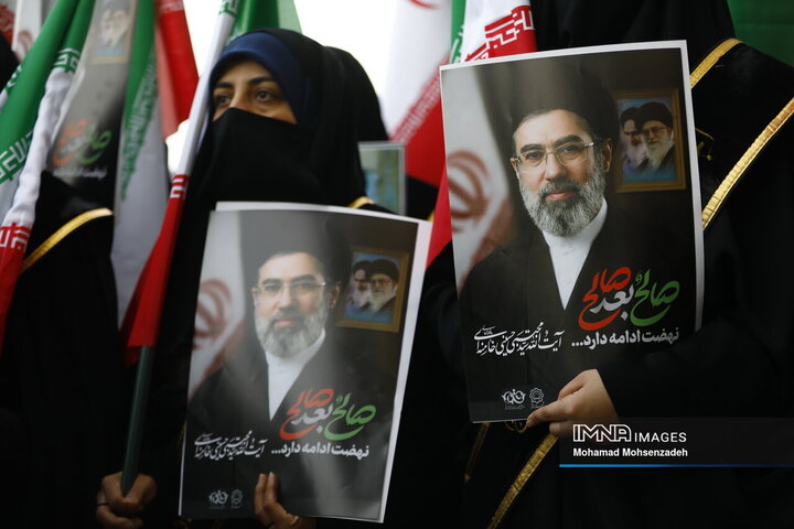 اجتماع سراسری میثاق با امام شهید امت و بیعت با رهبر سوم انقلاب در مسجد مقدس جمکران