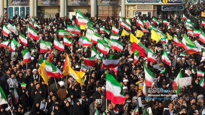 اجتماع سراسری میثاق با امام شهید امت و بیعت با رهبر سوم انقلاب در مسجد مقدس جمکران