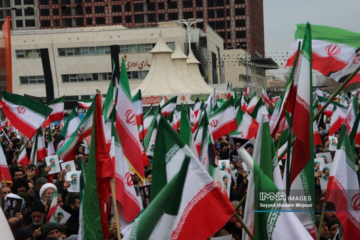 اجتماع سراسری میثاق با امام شهید امت و بیعت با رهبر سوم انقلاب در مشهد مقدس